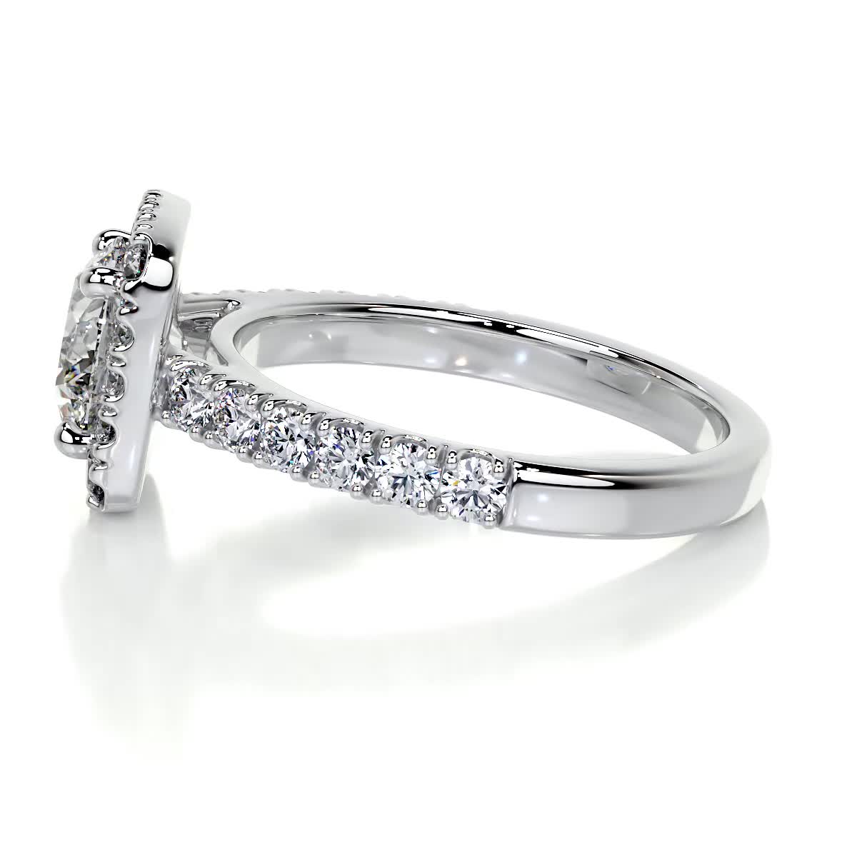 1.50 CT Round Halo CVD D/VS1 Diamond Engagement Ring